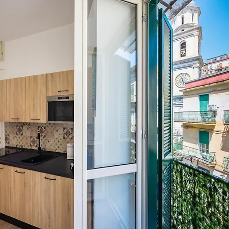 Lammatari Fancy Flat By Napoliapartments Appartement